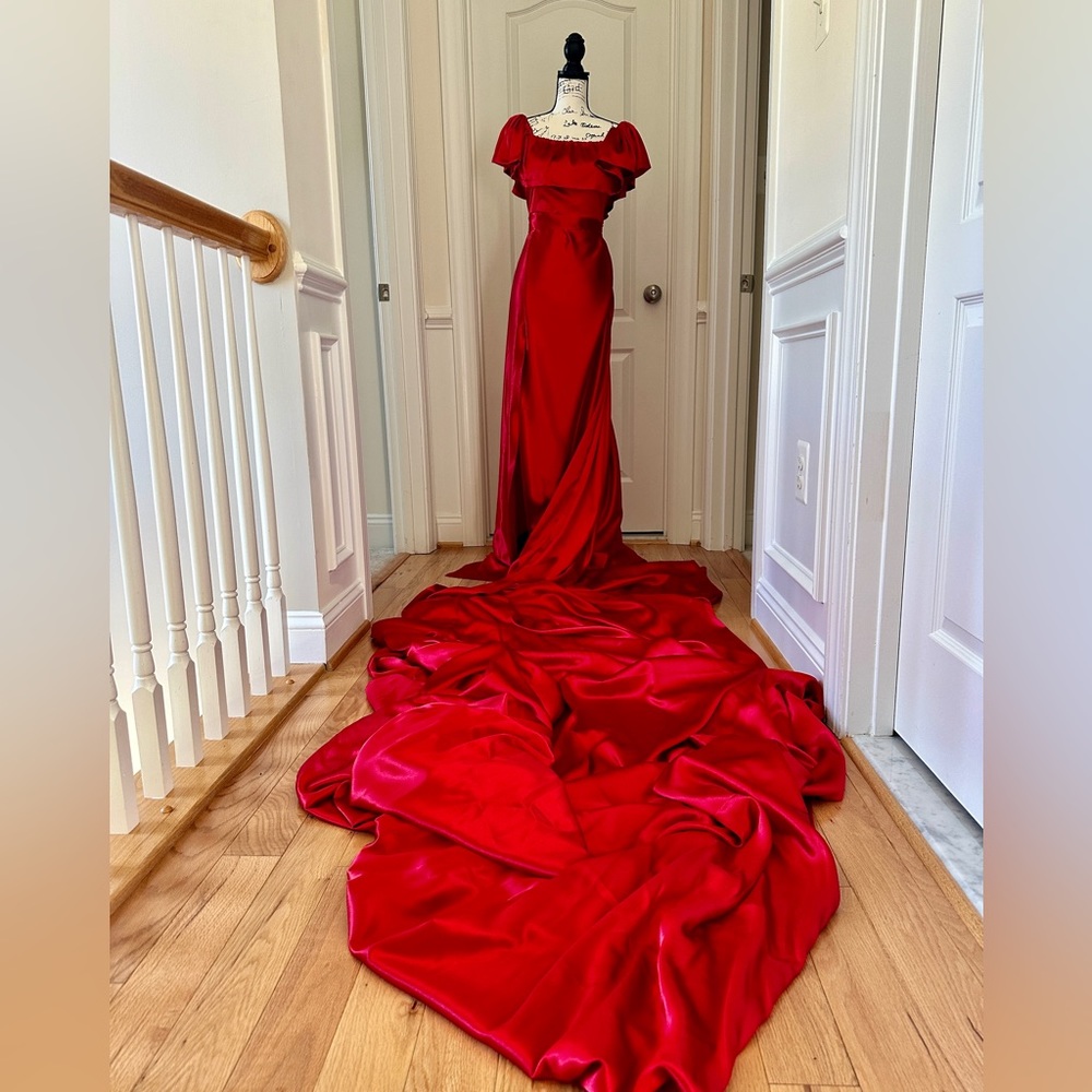 Beautiful True-Red Shiny Satin Dress with Train